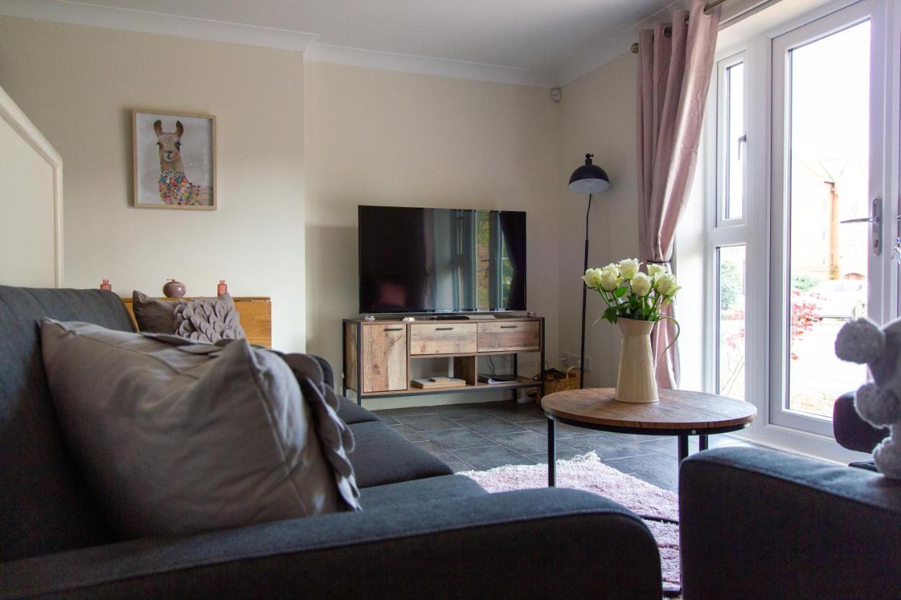 Appartement Waters Edge à Chester Extérieur photo